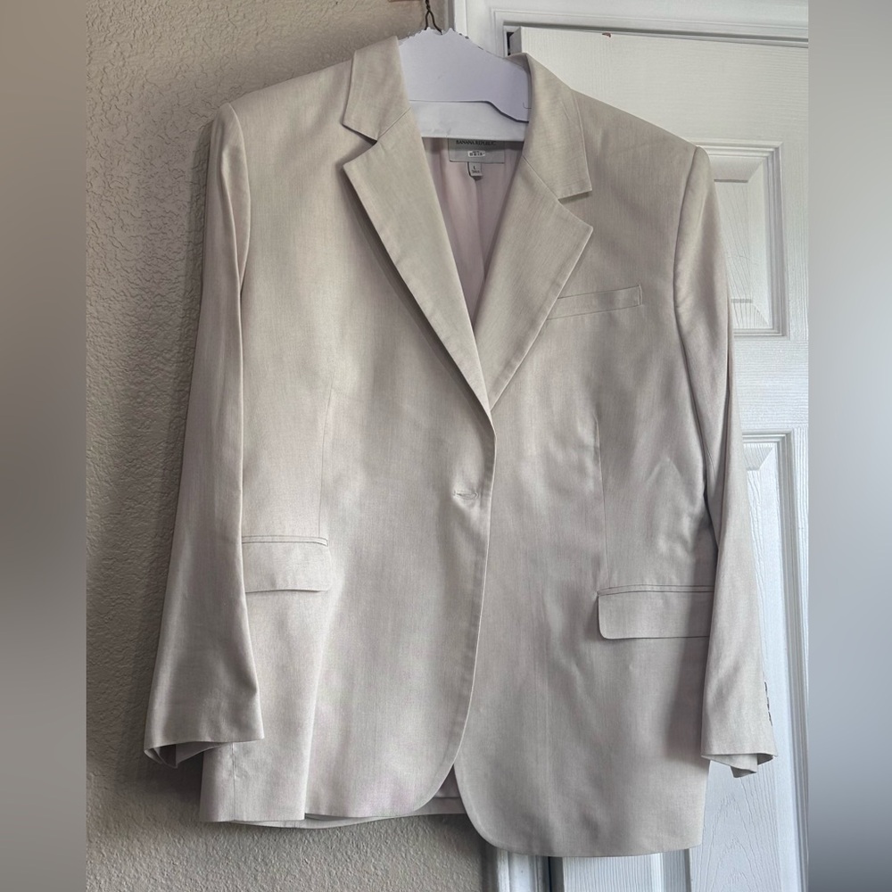 Banana Republic LENA RELAXED LINEN-BLEND BLAZER - Picture 9 of 9